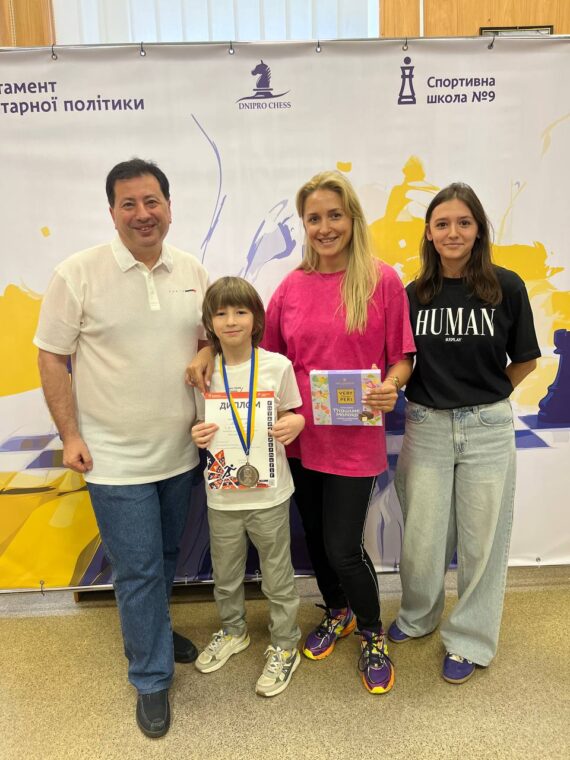 Чемпіонат міста з блискавичної гри серед до 8,10 років – ПІДСУМКИ