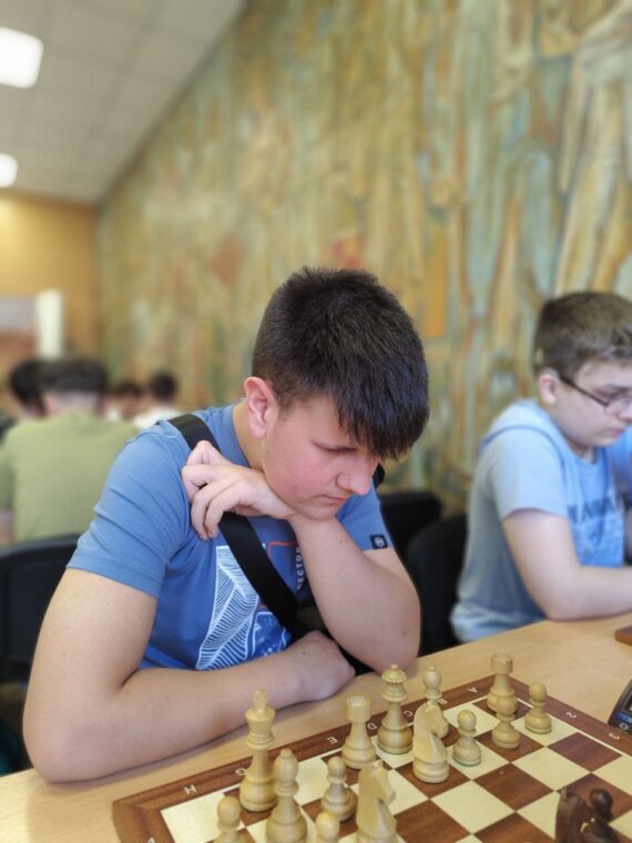 Чемпіонат міста з блискавичної гри серед юнаків та дівчат до 16, 18, 20 років – Підсумки