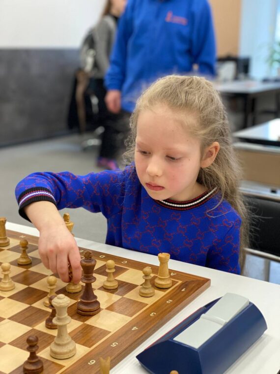 Бліцтурнір до свята 8 березня. Підсумки.