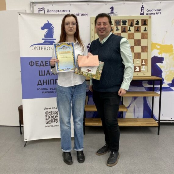 Бліцтурнір до свята 8 березня. Підсумки.